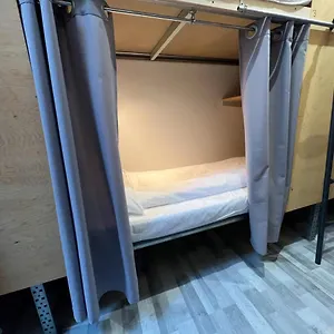 hotellátogatás