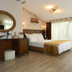Hotel Center Hill